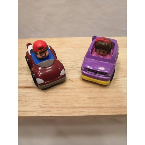 Lot of 2 Fisher Price Little People Wheelies Cars Girl and Boy 2016 - Picture 2 of 5